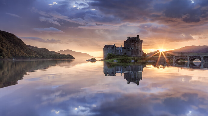 Eilean_Donan_at_Dusk